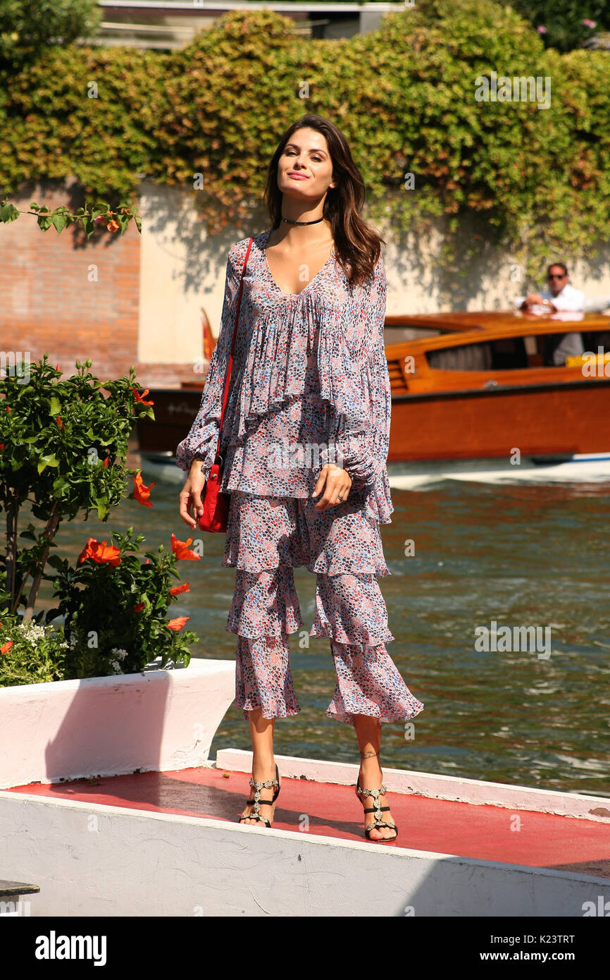 Venice, Italy. 30th Aug, 2017. Venice, September 30th, 2017. Isabeli Fontana arrives at the Hotel Excelsior in Lido di Venezia during the 74th Venice Film Festival. Credit: Graziano Quaglia/Alamy Live News Stock Photo