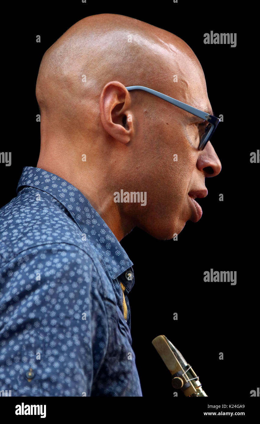 New York, New York, USA. 27th Aug, 2017. Jazz saxophonist JOSHUA REDMAN performs during the 25th