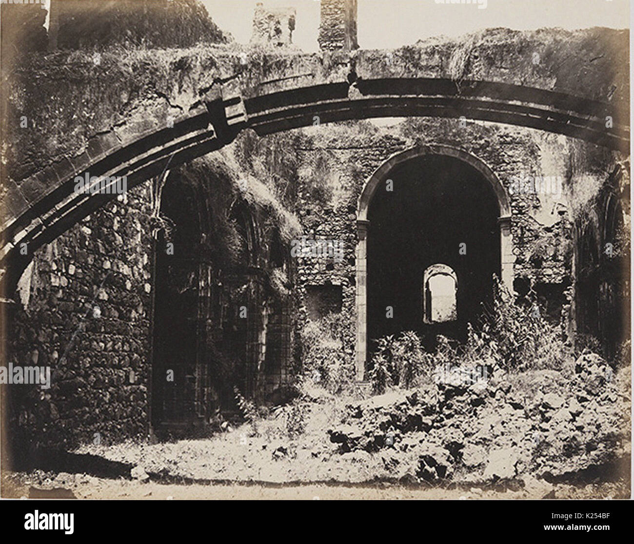 Bassein, Ruins of - Inside the Jesuits College Stock Photo - Alamy