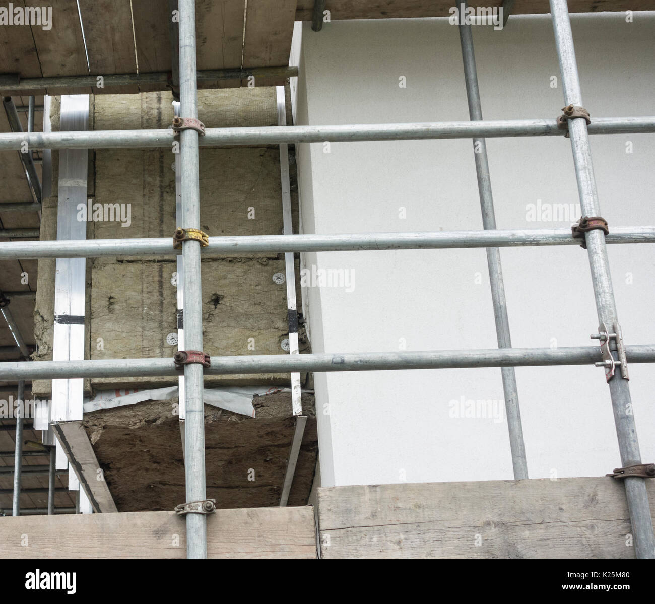 Unsafe scaffolding hires stock photography and images Alamy
