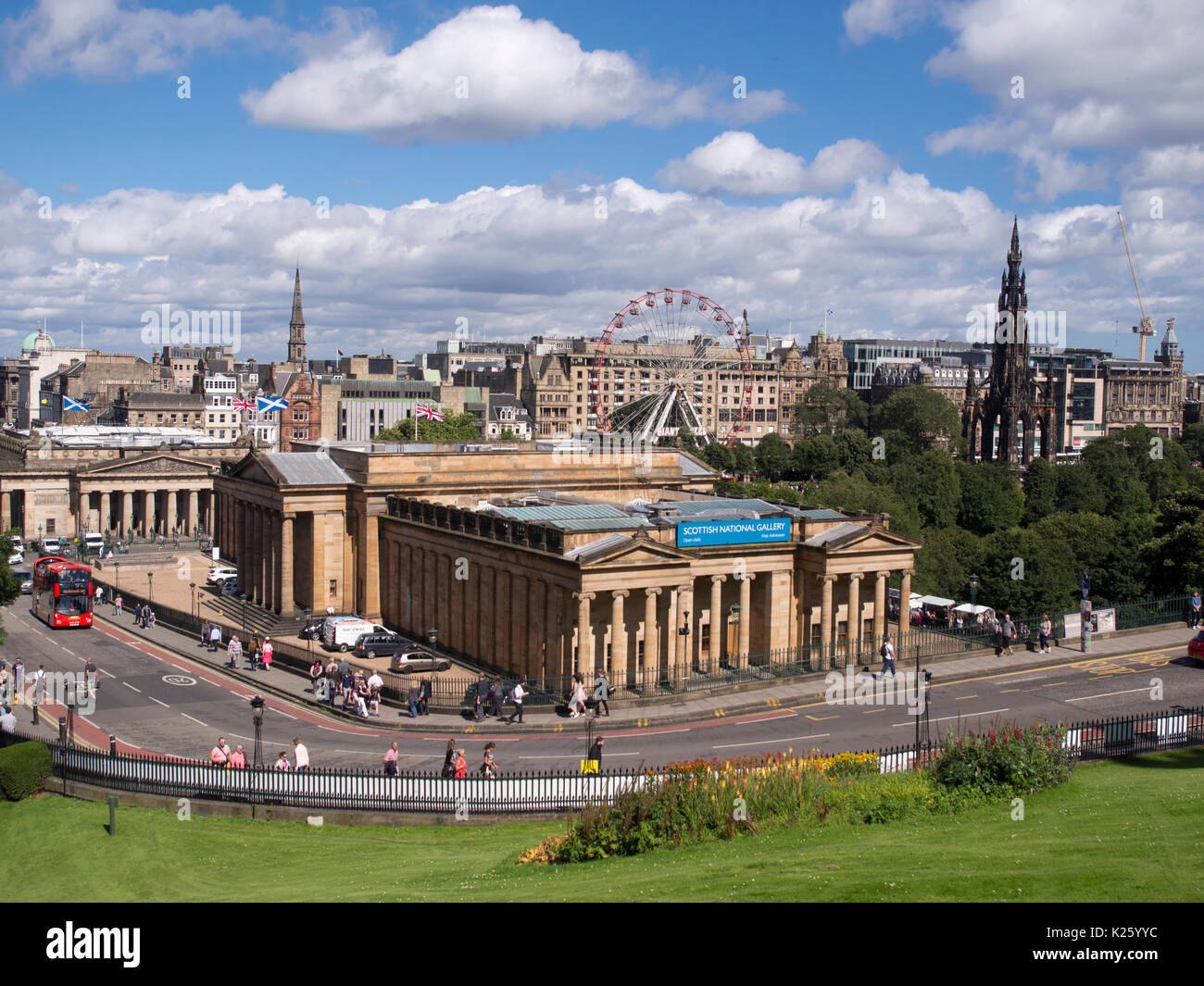 View of the Scottish National Gallery, Edinburgh Stock Photo