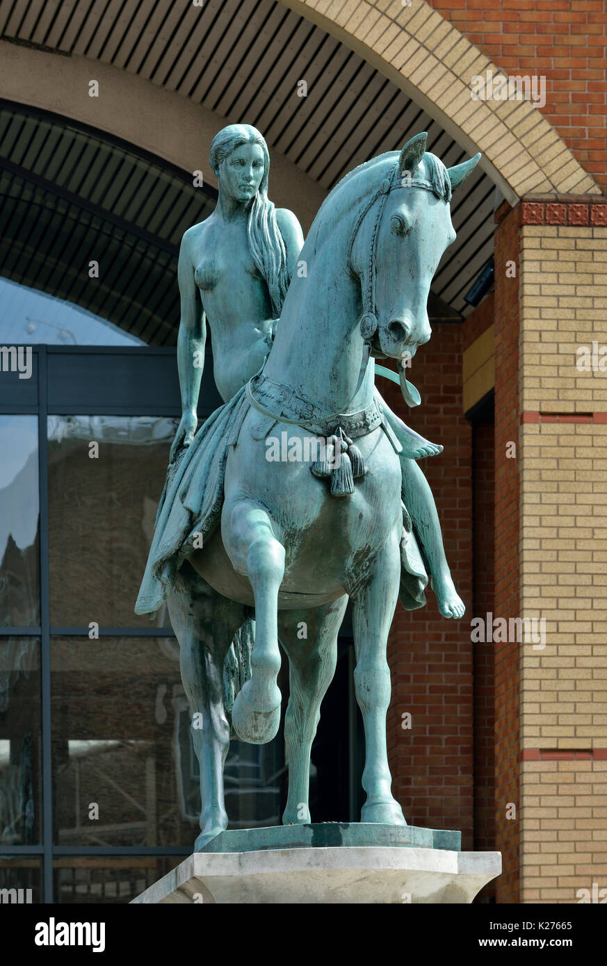 1949 Bronze Lady Godiva Statue, Broadgate, Coventry Stock Photo