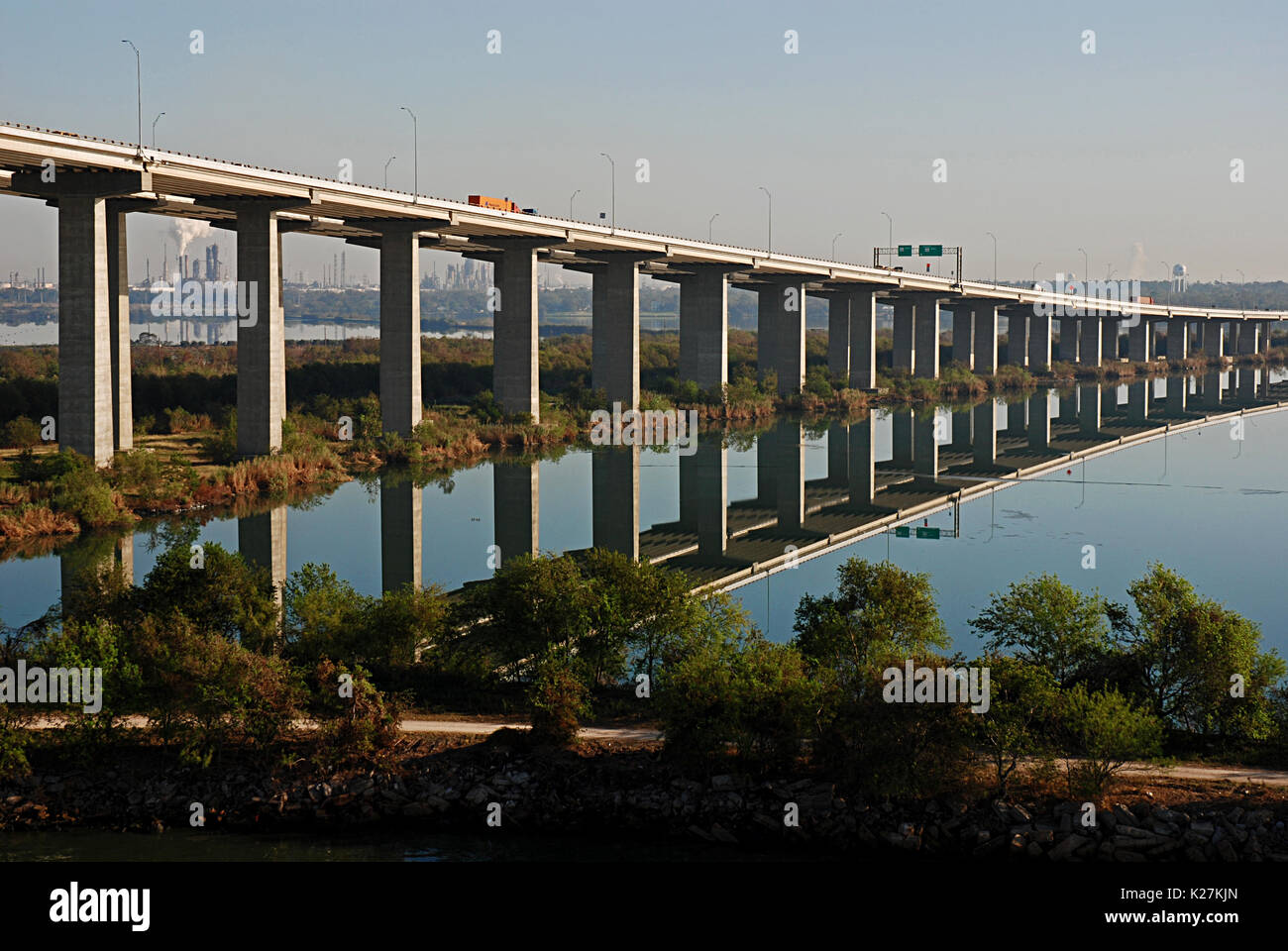 Fred Hartman Bridge Over Houston Ship Channel Stock Photo Alamy