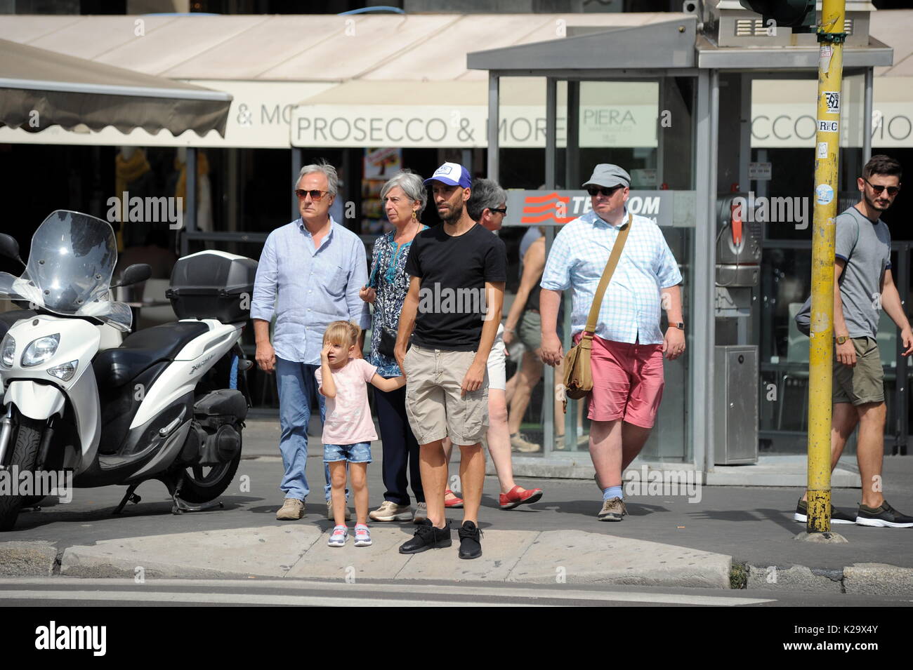 Milan, Borja Valero with her daughter in the center for the first time to know Milan The new purchase of INTER, the Spanish BORJA VALERO, bought by FIORENTINA, arrives for the first time in the center. Taking advantage of the championship stop, Borja Valero brings with her little daughter LUCIA around the city, and after walking all over the quadrilateral, she makes shopping in the 'Rinascente' in Corso Vittorio Emanuele. Stock Photo