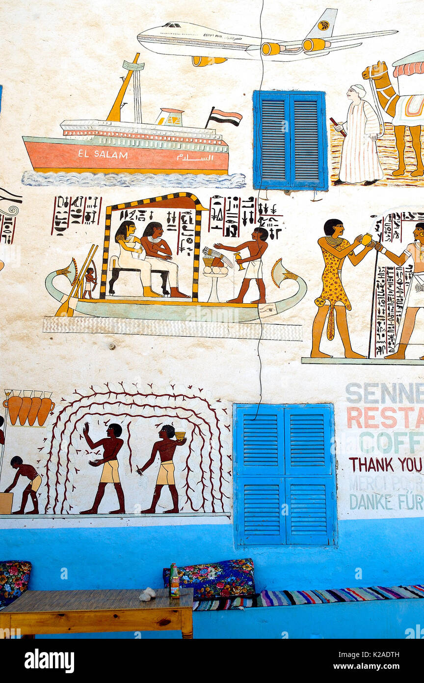 Wall paintings with egyptian themes and the Mecca pilgrimage, in the village of Gurna, Thebes. Egypt Stock Photo
