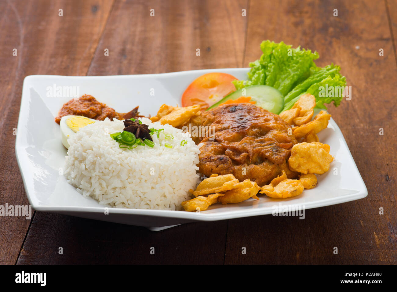 rice with fried chicken Stock Photo Alamy