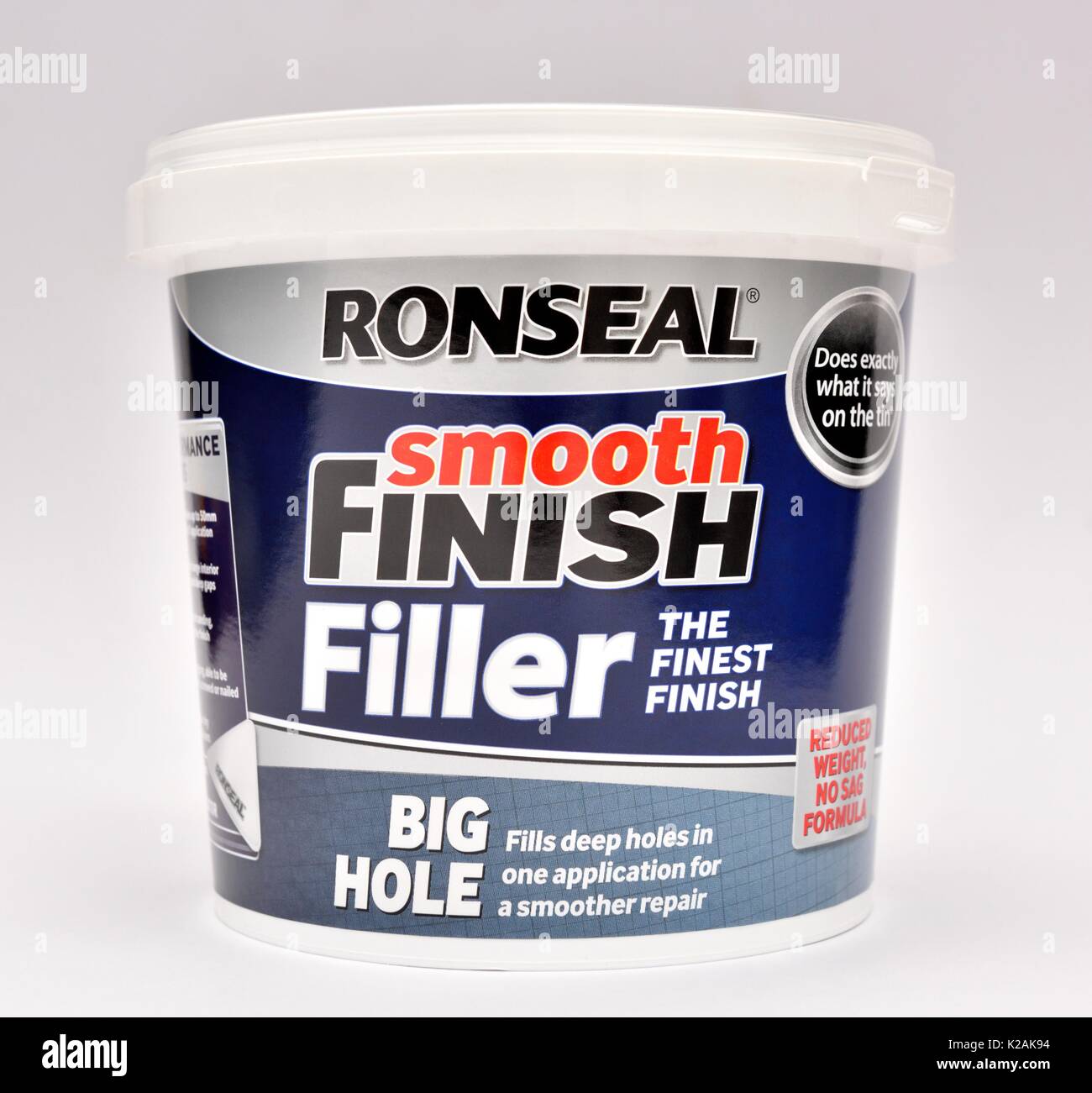 Ronseal smooth finish filler big hole tub Stock Photo Alamy