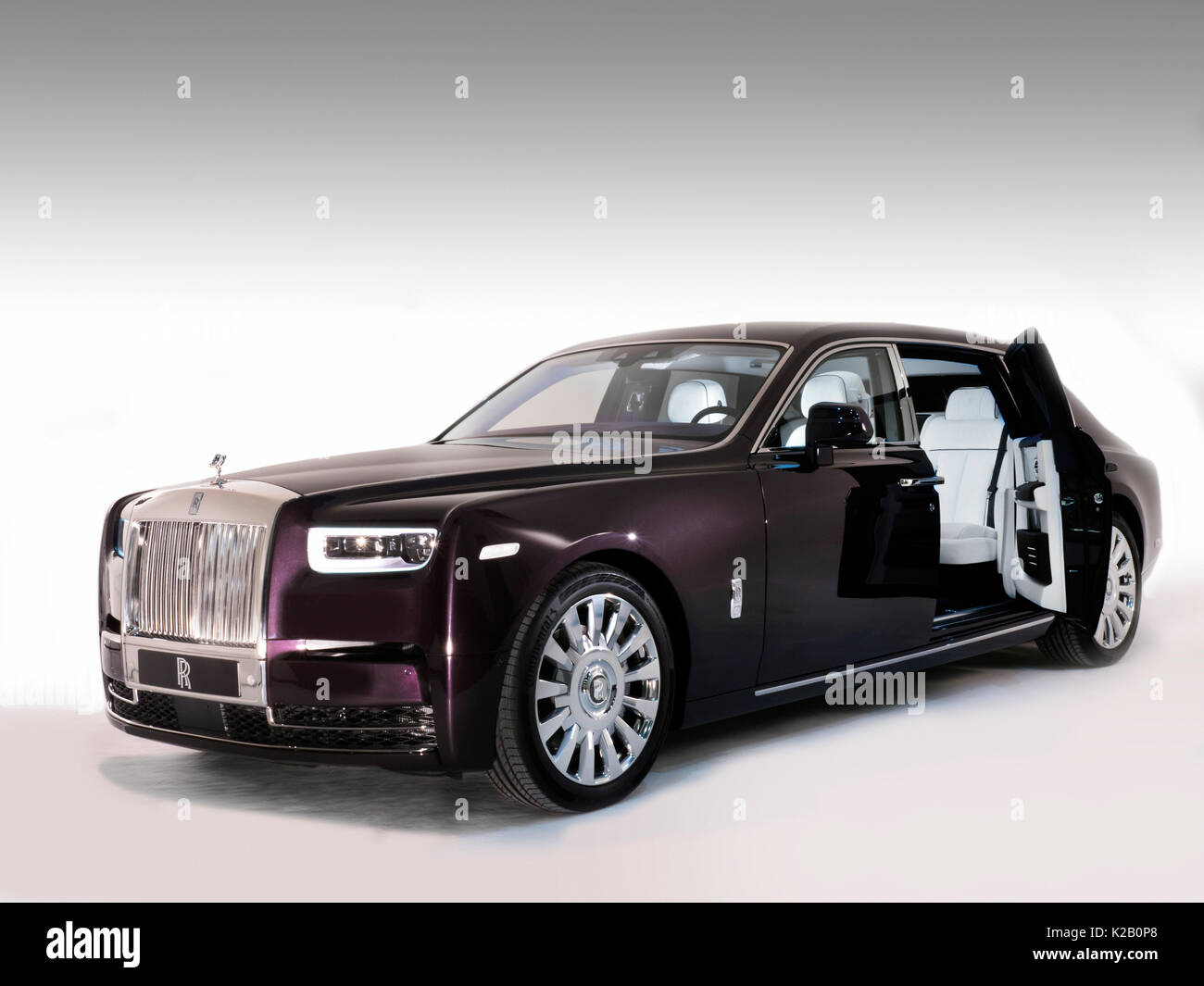 Rolls-Royce Ghost Limousine in Braun gebraucht in Berlin für