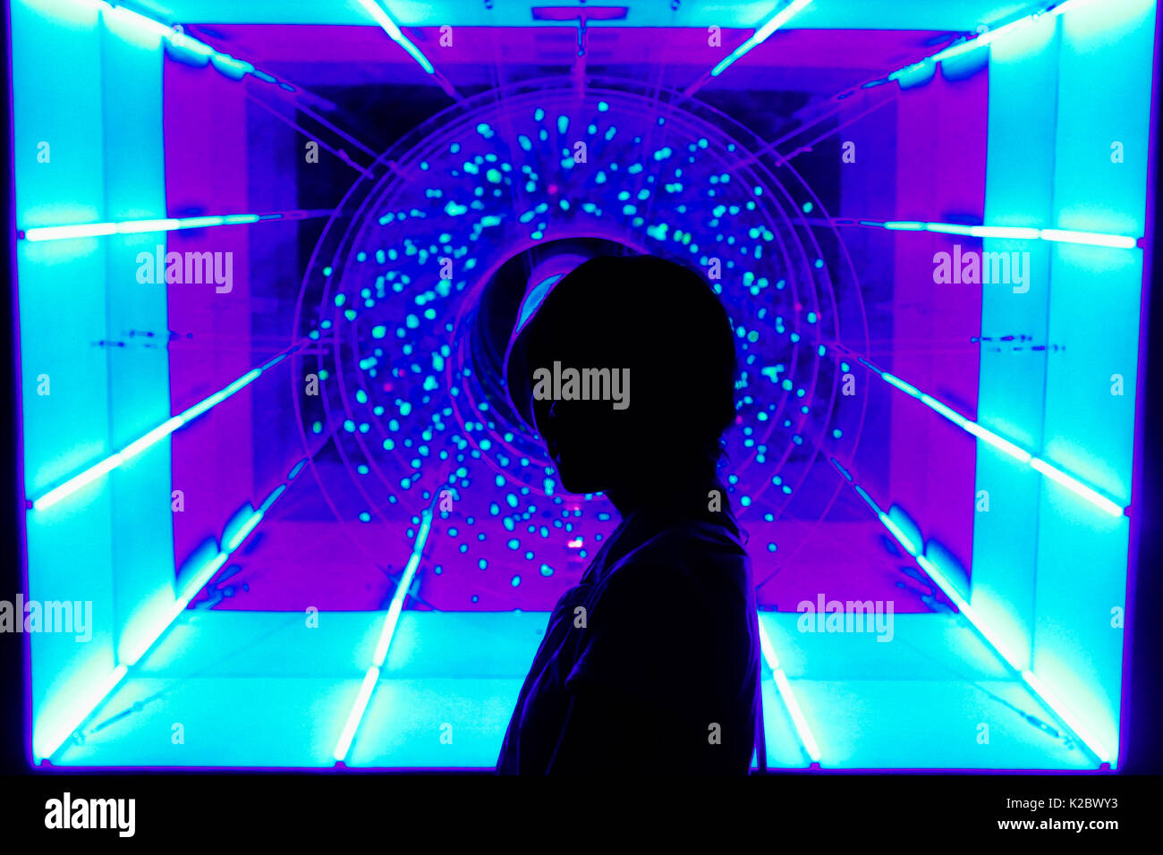 Neon light installation hi-res stock photography and images - Alamy