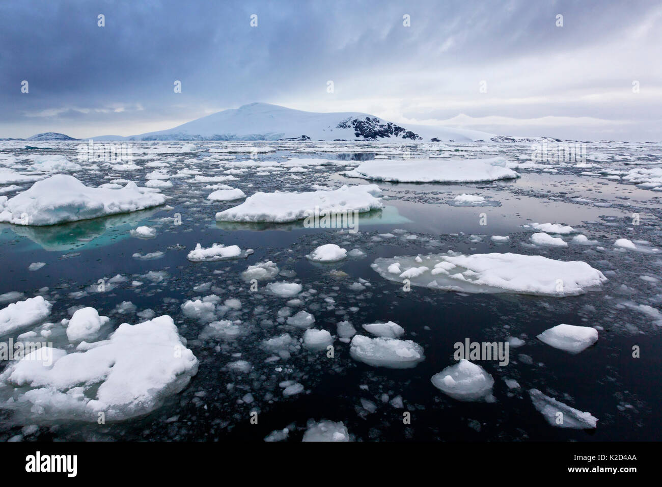 Bergy water hi-res stock photography and images - Alamy