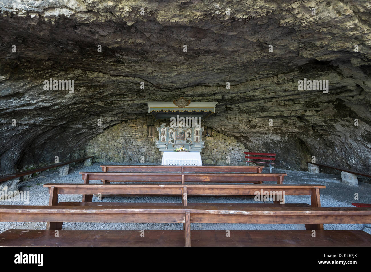 Cave chapel of Wildkirchli below the Ebenalp, Alpstein, Canton of Appenzell Innerrhoden, Switzerland Stock Photo