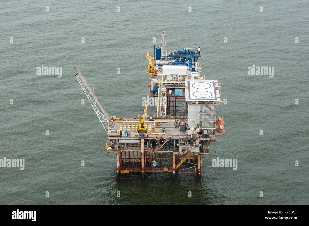 Aerial view of oil rig drilling platform,  Louisiana, Gulf of Mexico, USA 2010 Stock Photo