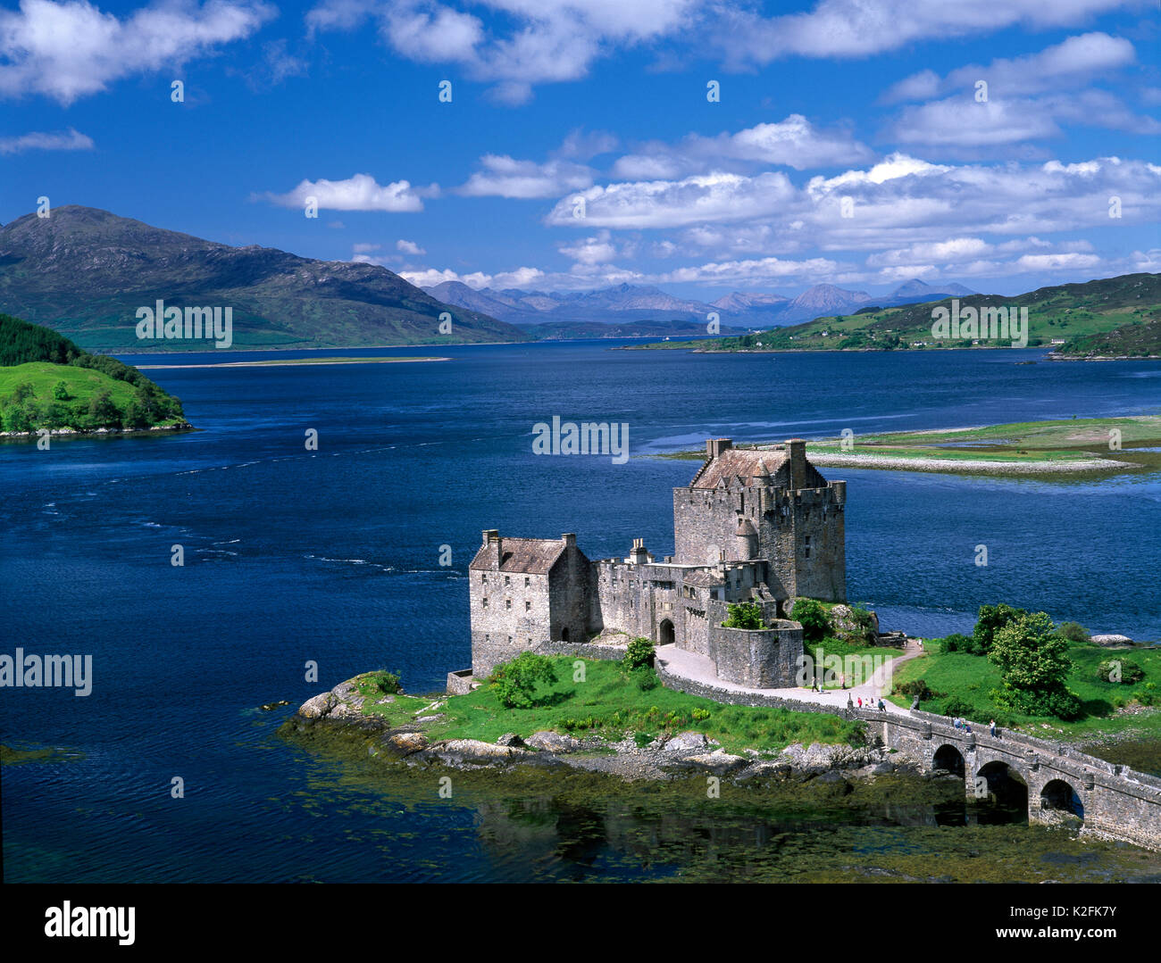 Eilean Donan Castle, Loch Duich , Kyle of Lochalsh, Scotland, UK Stock Photo