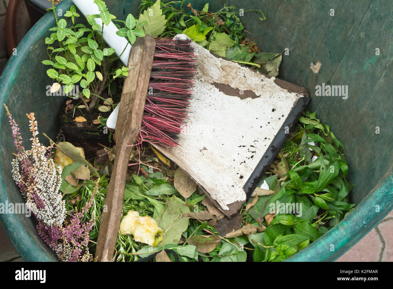 Garden Nursery Compost Bucket 300L Garden Fallen Leaves