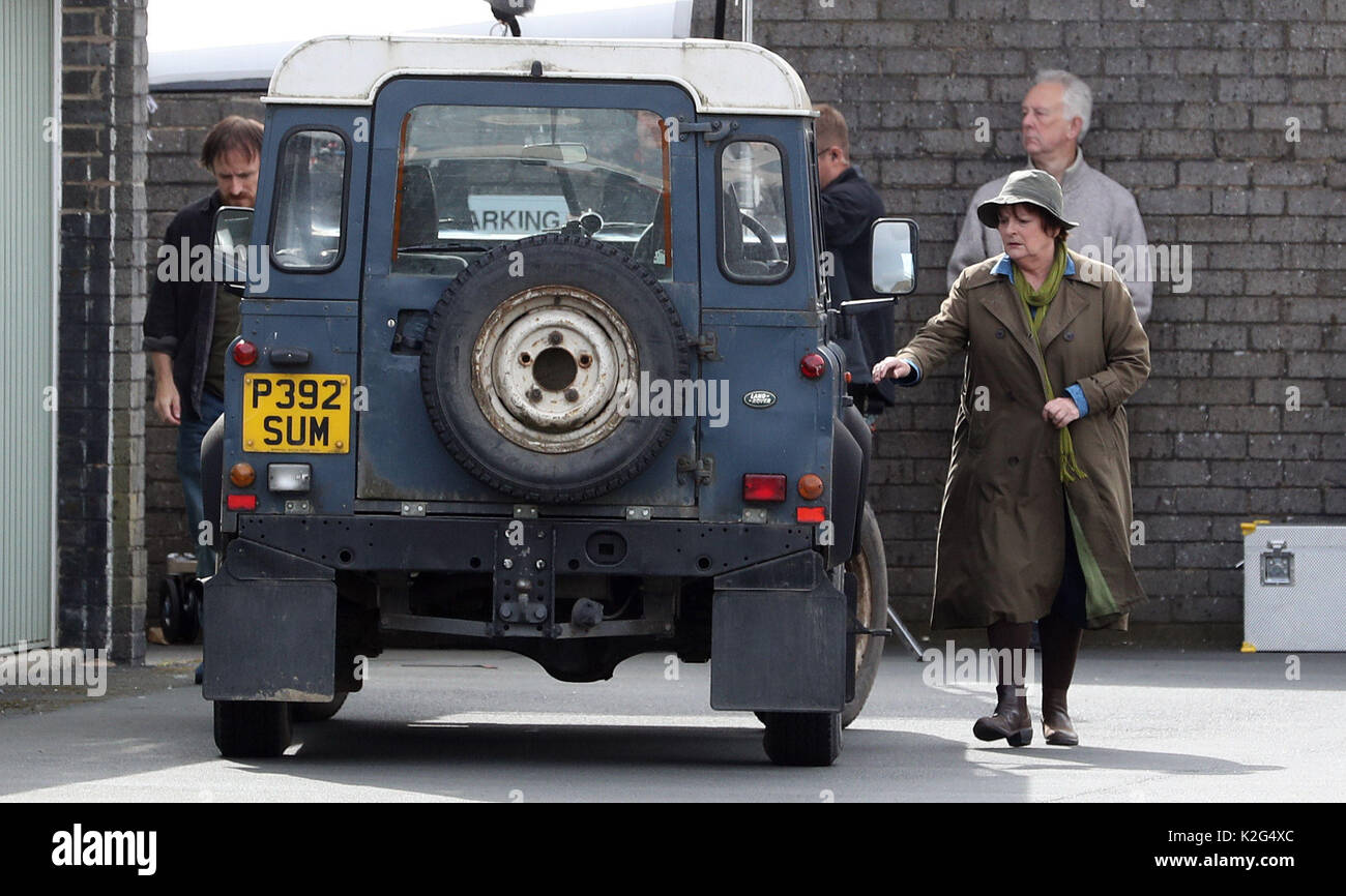 Actress Brenda Blethyn Playing DCI Vera Stanhope During Filming For The ...