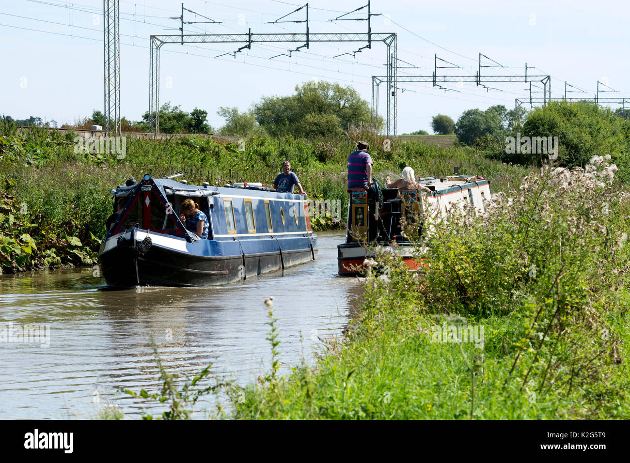 Parallel Boating Parallel Boats High Resolution Stock Photography and Images - Alamy