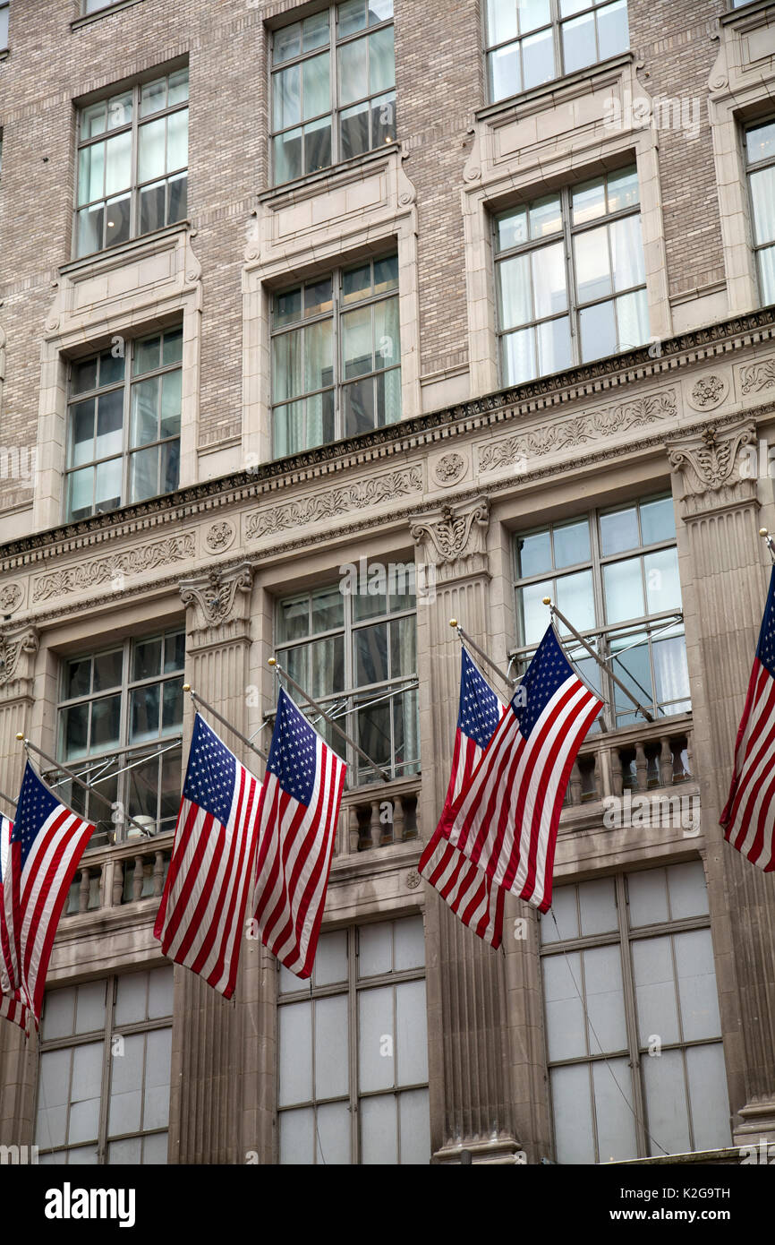 Saks Fifth Avenue Building with Flags in New York - USA Stock Photo - Alamy