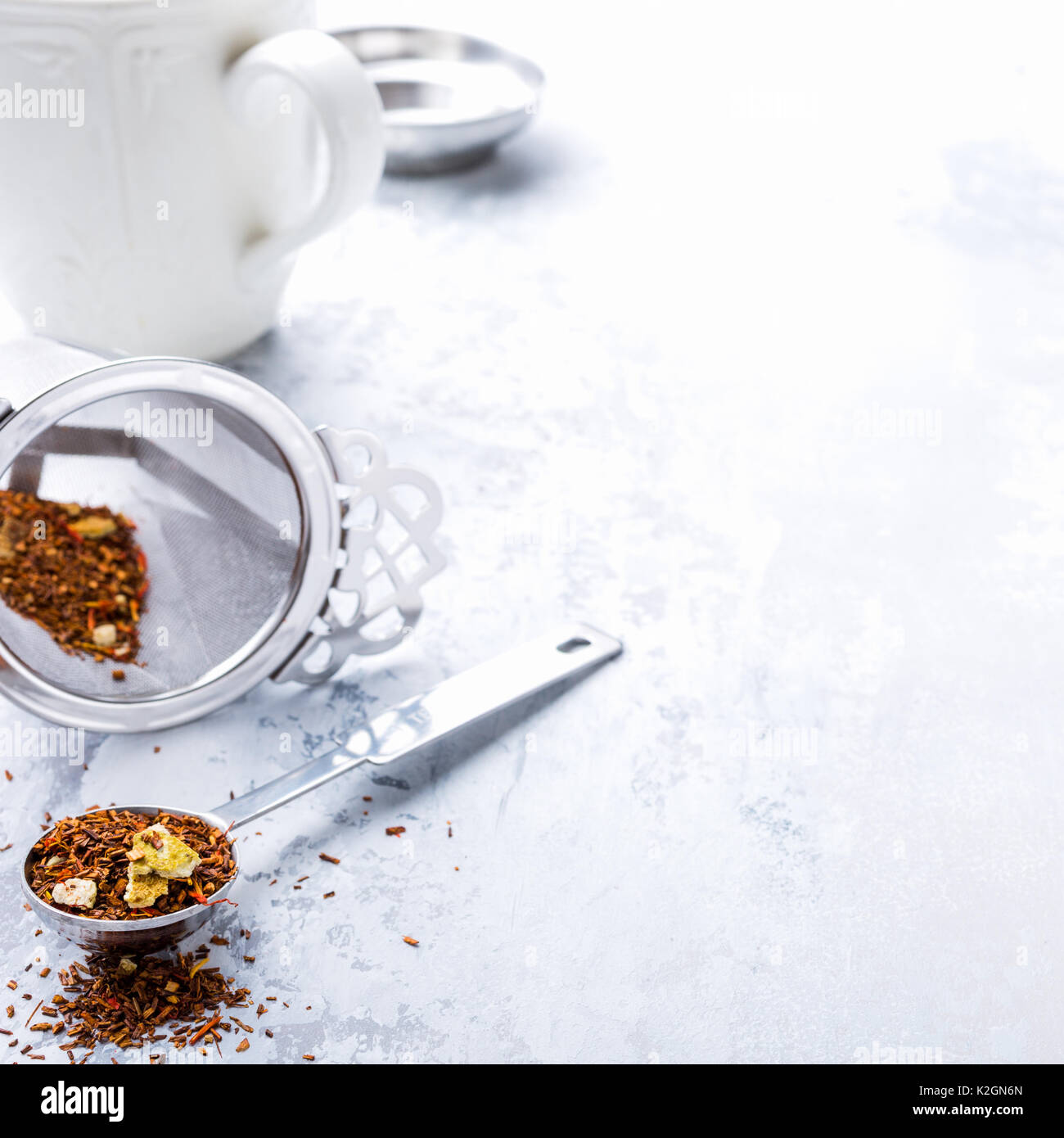 Background with different types of tea leaves Stock Photo Alamy