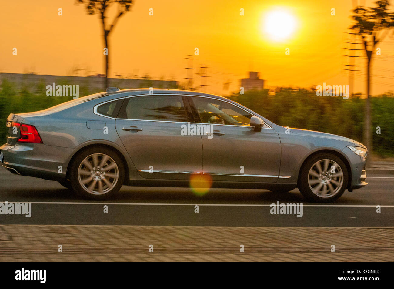 Amazon | △超希少！VOLVO特注！1/18 ボルボ VOLVO S90 黑