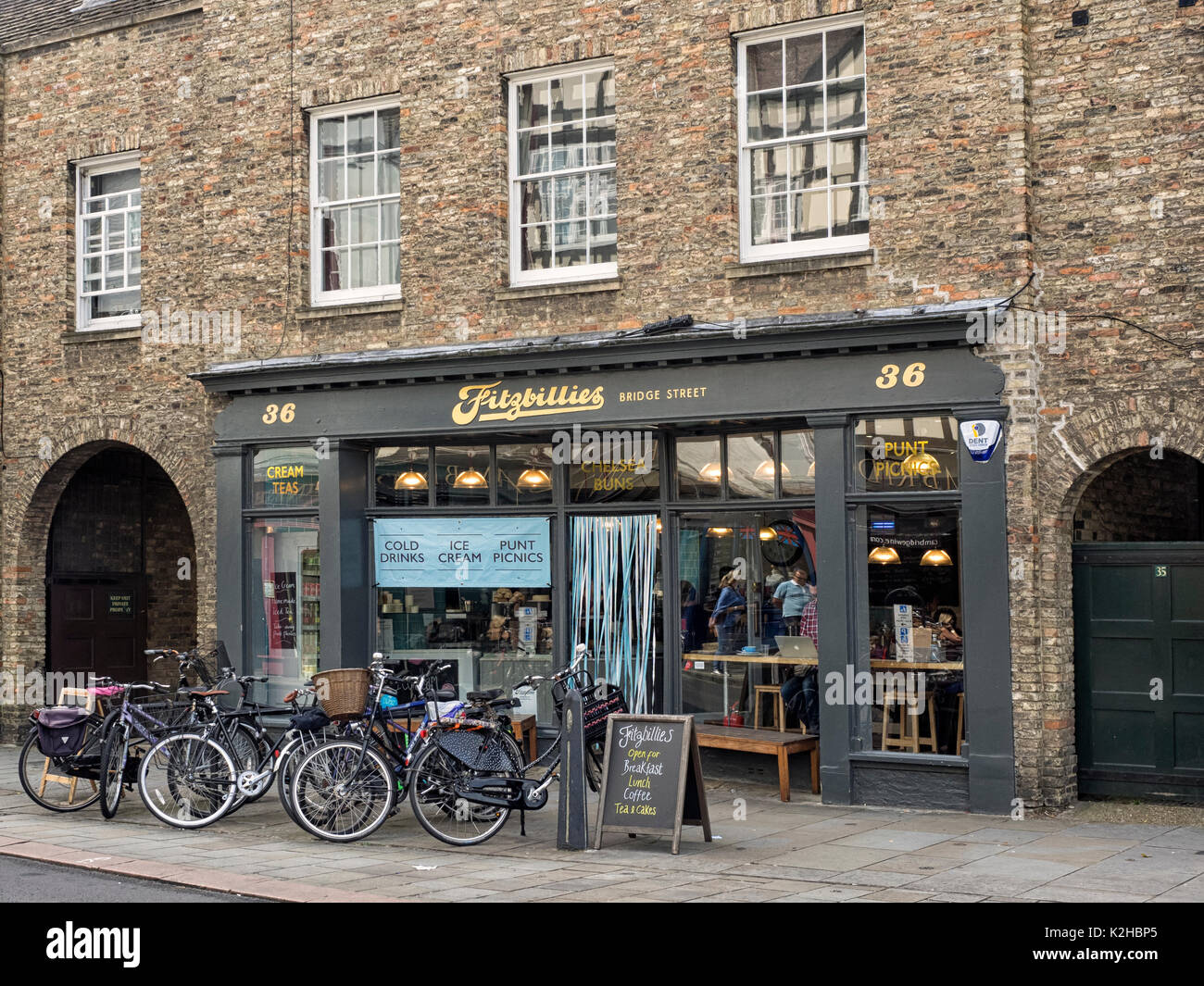 CAMBRIDGE, UK: Fitzbillies Cafe and Tea Shop on Bridge Street Stock