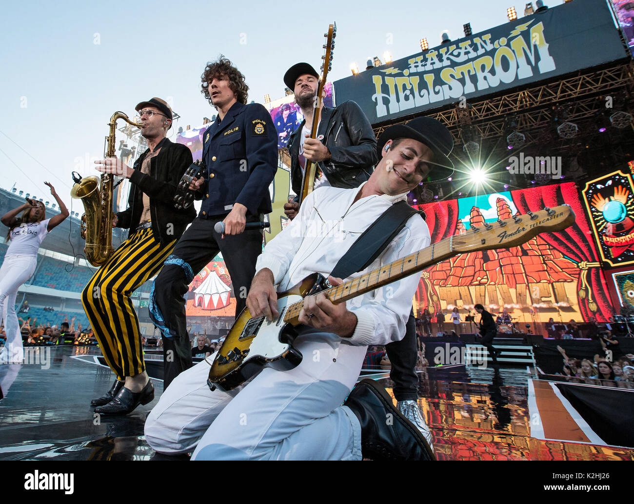 Hakan Hellstrom performing in front of 65,000 fans at his second gig at