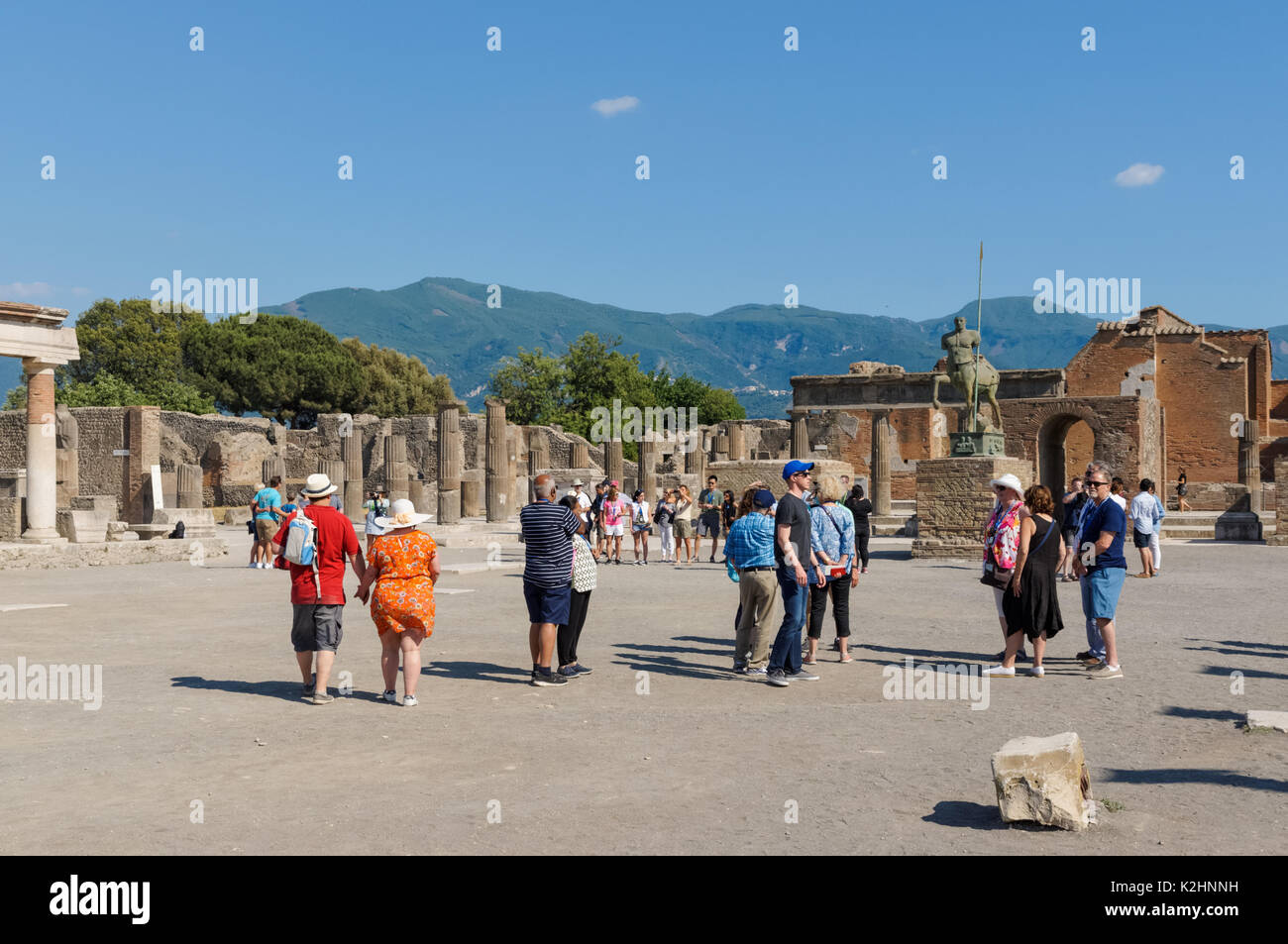 Tourists at the Roman forum in Pompeii, Italy Stock Photo