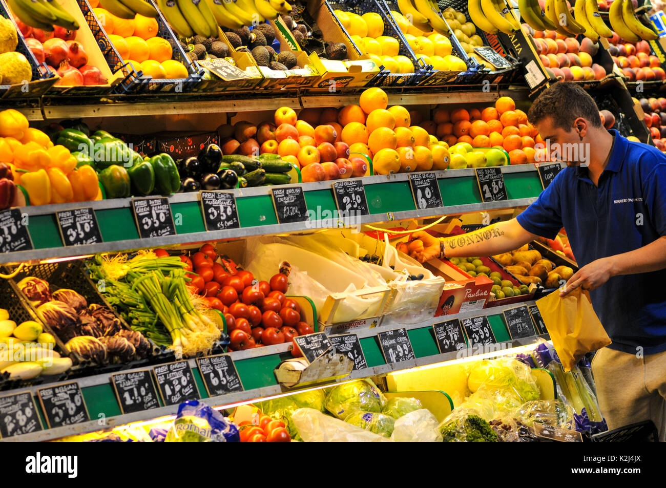 Selling vegetables