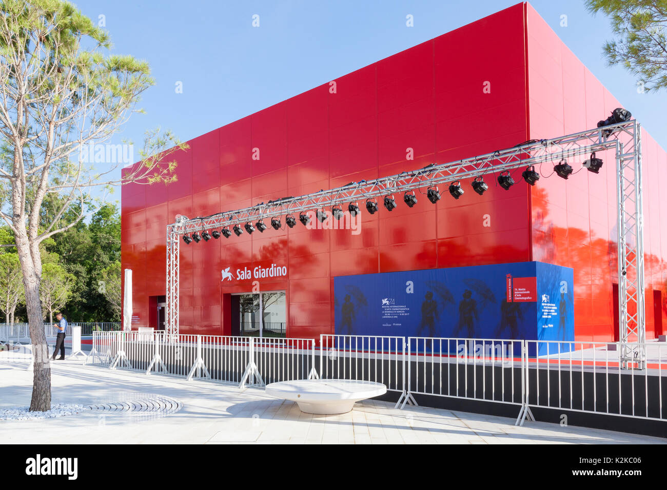 Lido, Venice, Italy. 30th Aug, 2017. Venues for the 2017 Film Festival after last minute preparations and installations and before the crowds arrive for the opening of the festival. The row of spot lights above the red carpet entrance to the Sala Giardino and barrier separating it from the center courtyard between venues with seating. Stock Photo