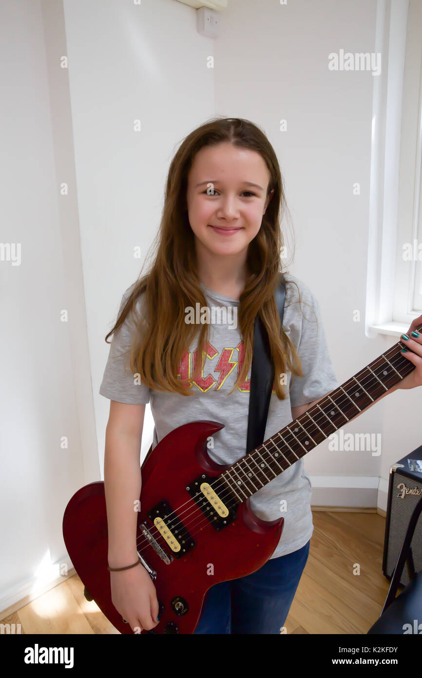 London,UK,31st August 2017,Lucy Gowan joined London’s top young buskers who took part in a boot camp with music industry experts at the Umbrella Rooms music studios in the heart of the West End before going head-to-head at the Gigs Grand Final at Westfield this Sunday. Twelve competitors have made it through to the Grand Final, where they will battle it out for the title of Gigs Champion 2017 and a range of top prizes including a London Underground busking licence, studio time and busking equipment and a busking trip to Paris©Keith Larby/Alamy Live News Stock Photo