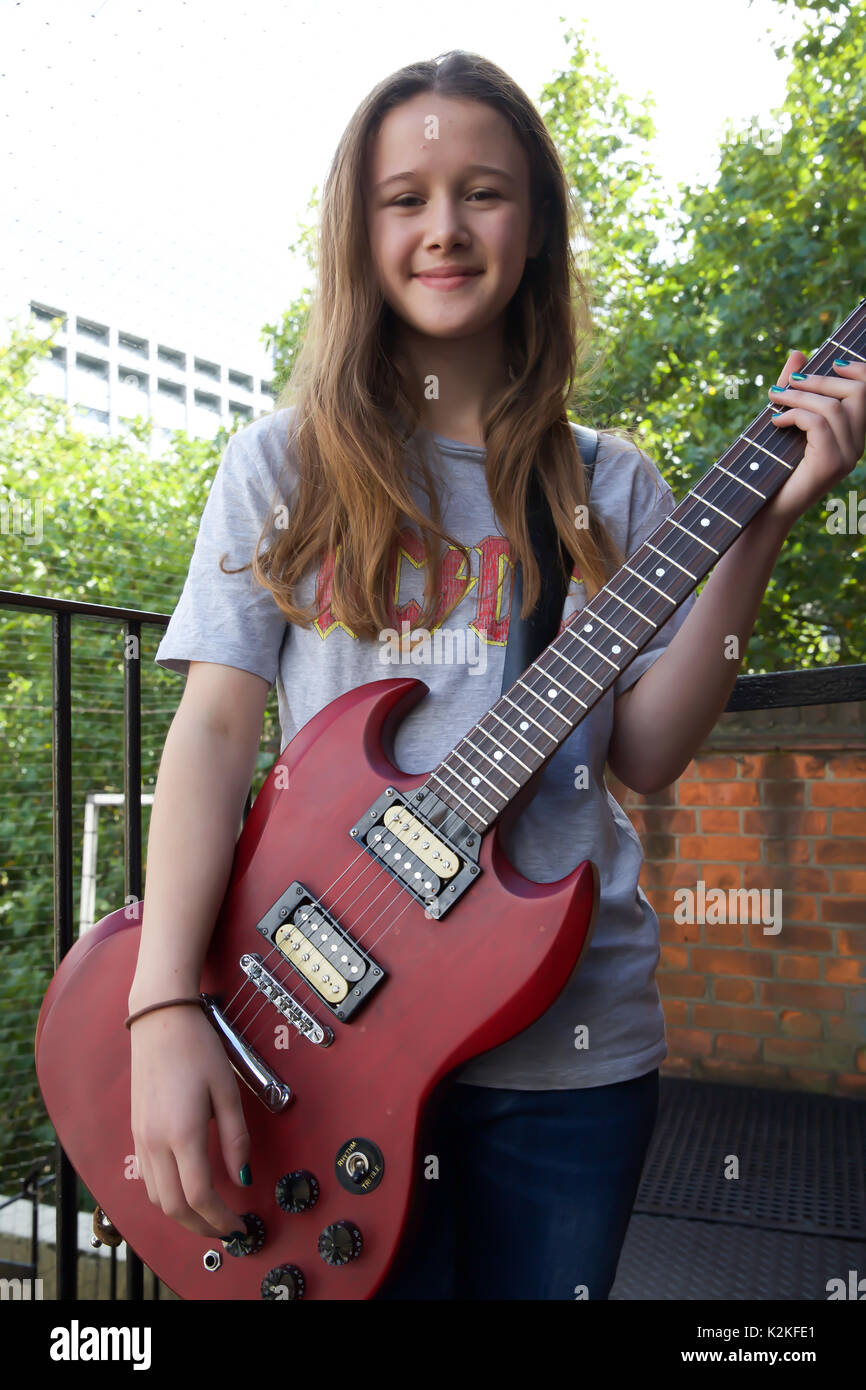 London,UK,31st August 2017,Lucy Gowan joined London’s top young buskers who took part in a boot camp with music industry experts at the Umbrella Rooms music studios in the heart of the West End before going head-to-head at the Gigs Grand Final at Westfield this Sunday. Twelve competitors have made it through to the Grand Final, where they will battle it out for the title of Gigs Champion 2017 and a range of top prizes including a London Underground busking licence, studio time and busking equipment and a busking trip to Paris©Keith Larby/Alamy Live News Stock Photo