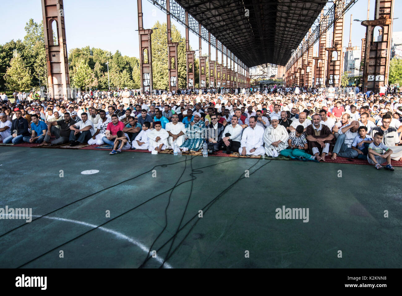 Turin, Piedmont, Italy. 1st Sep, 2017. Turin, Italy - September 1, 2017: Islamic Sacrifice Festival at Dora Park in Turin, Italy Credit: Stefano Guidi/ZUMA Wire/Alamy Live News Stock Photo