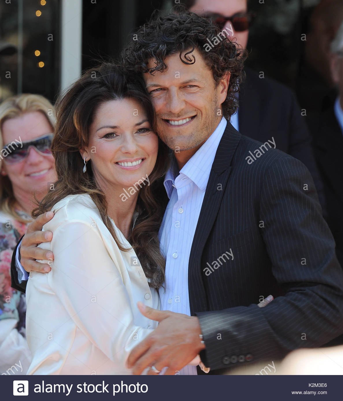 Shania Twain And Husband Stock Photos Shania Twain And Husband Stock shania-twain-and-husband-stock-photos-shania-twain-and-husband-stock
