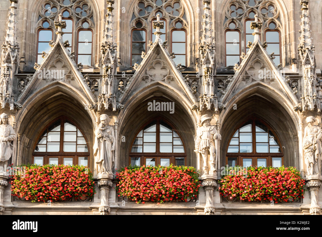 facade with sculpture from the neo-Gothic New Town Hall (Neues Rathaus), Marienplatz, Munich, Germany Stock Photo