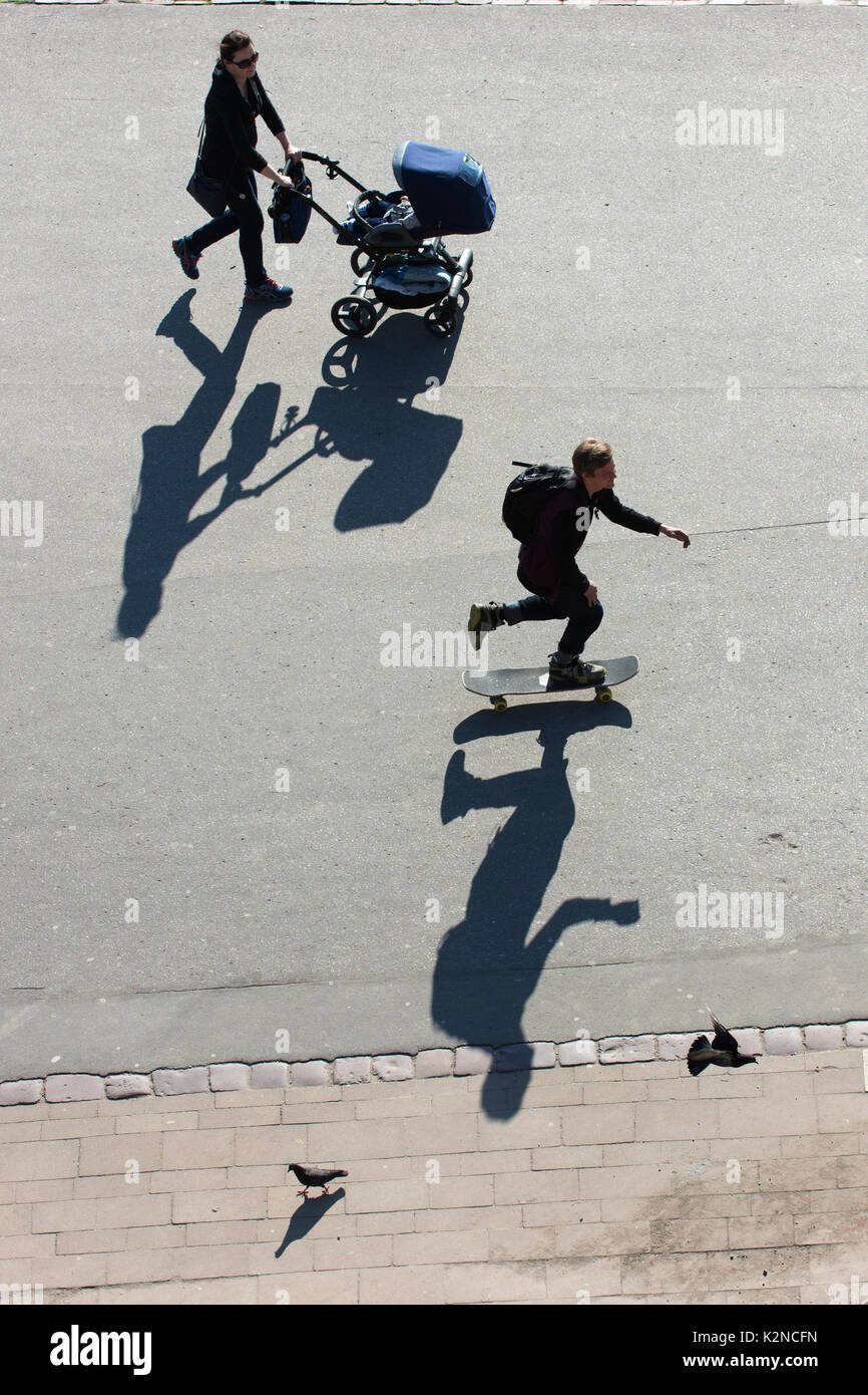 pram skateboard