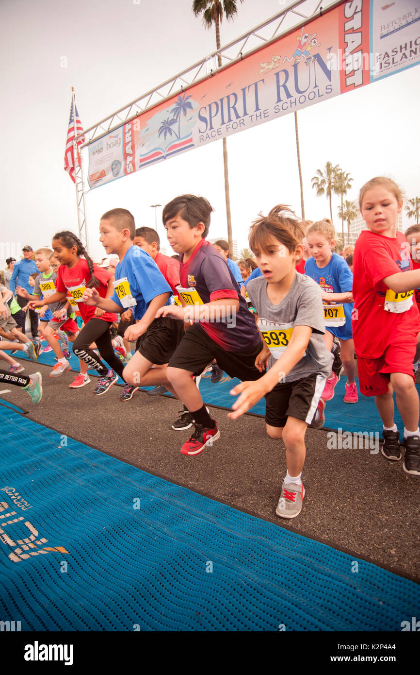 Starting Line Race Children Hi Res Stock Photography And Images Alamy Starting Line Race Children Hi Res Stock Photography And Images Alamy