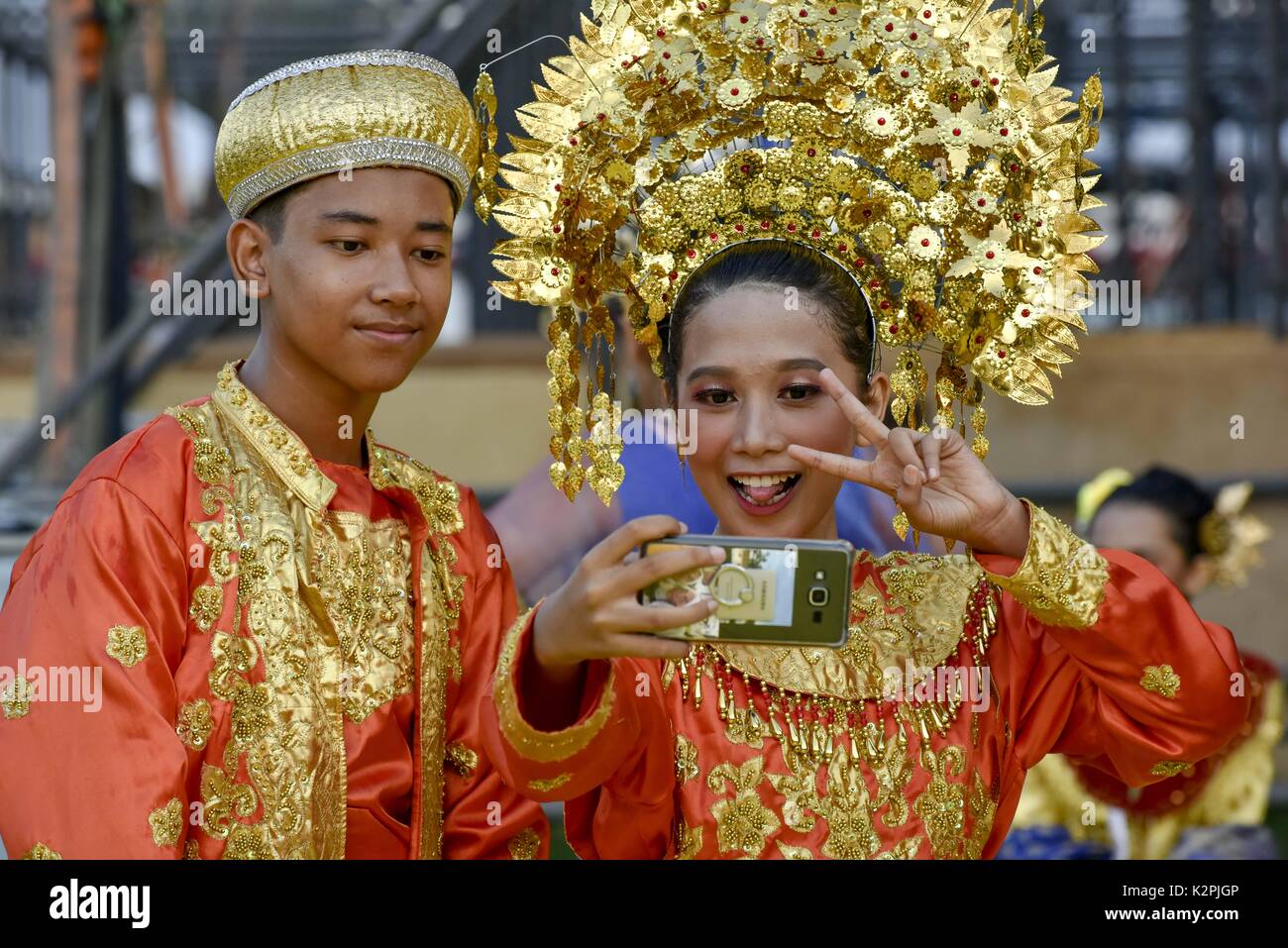 Kuala Lumpur, MALAYSIA. 31st Aug, 2017. Malaysian performers take 