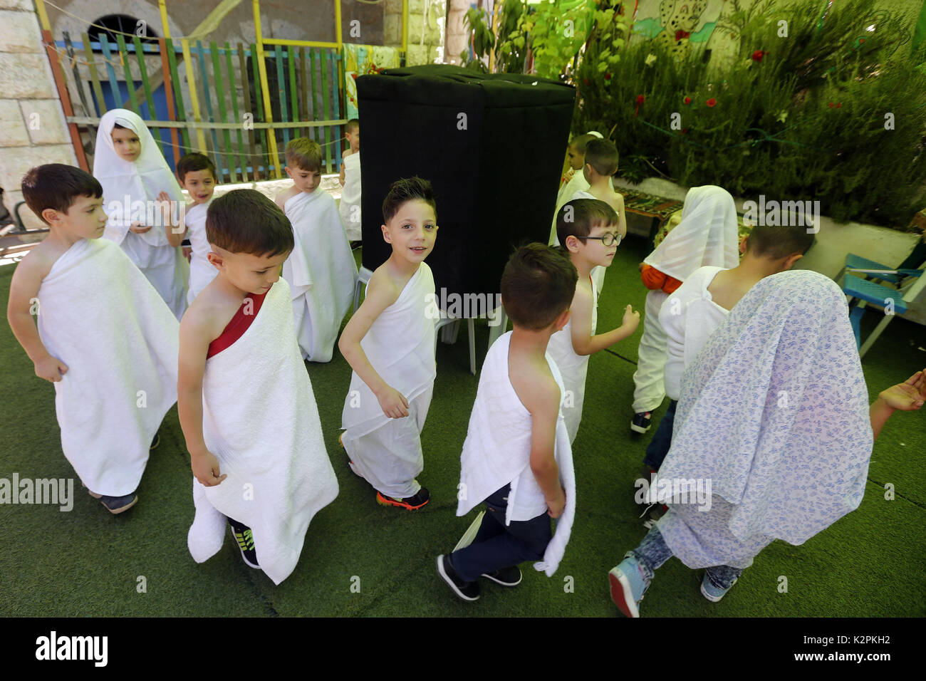 Hebron, West Bank, Palestinian Territory. 30th Aug, 2017. Palestinian