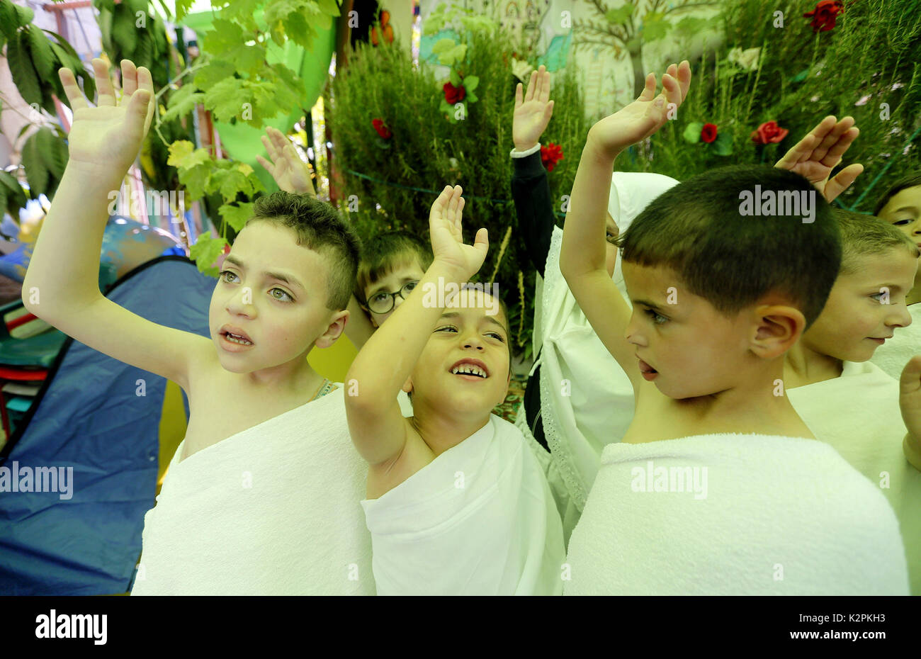 Hebron, West Bank, Palestinian Territory. 30th Aug, 2017. Palestinian