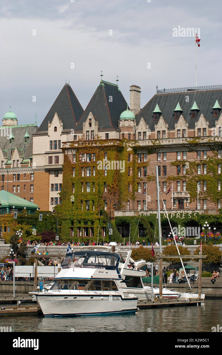 Facade of the Fairmont Empress Hotel (1908, designed by Francis Rattenbury), Victoria, Vancouver Island, British Columbia, Canada Stock Photo