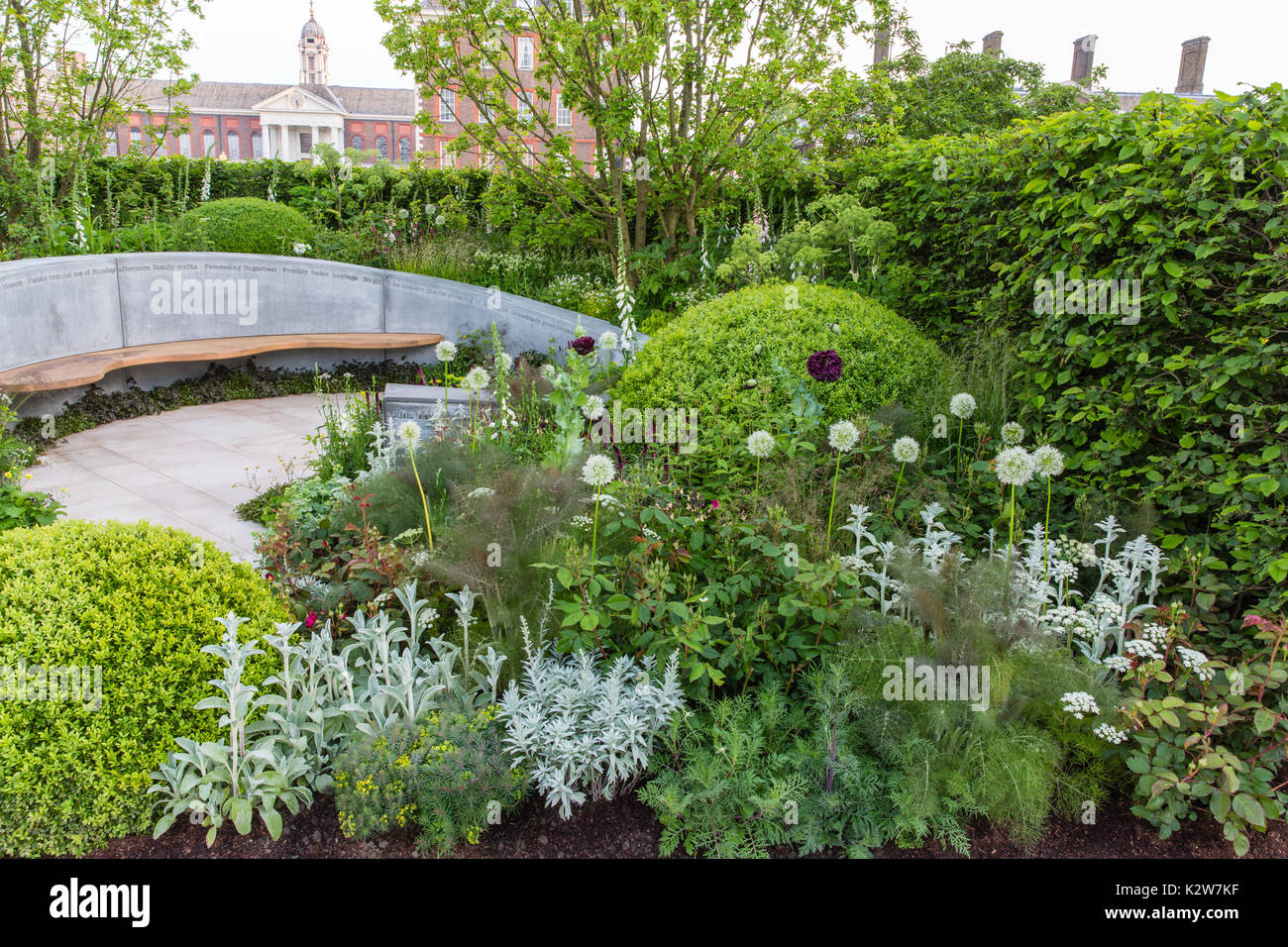 BBC Radio, The Jo Whiley Garden, designers Tamara Bridge and Kate Savill Stock Photo