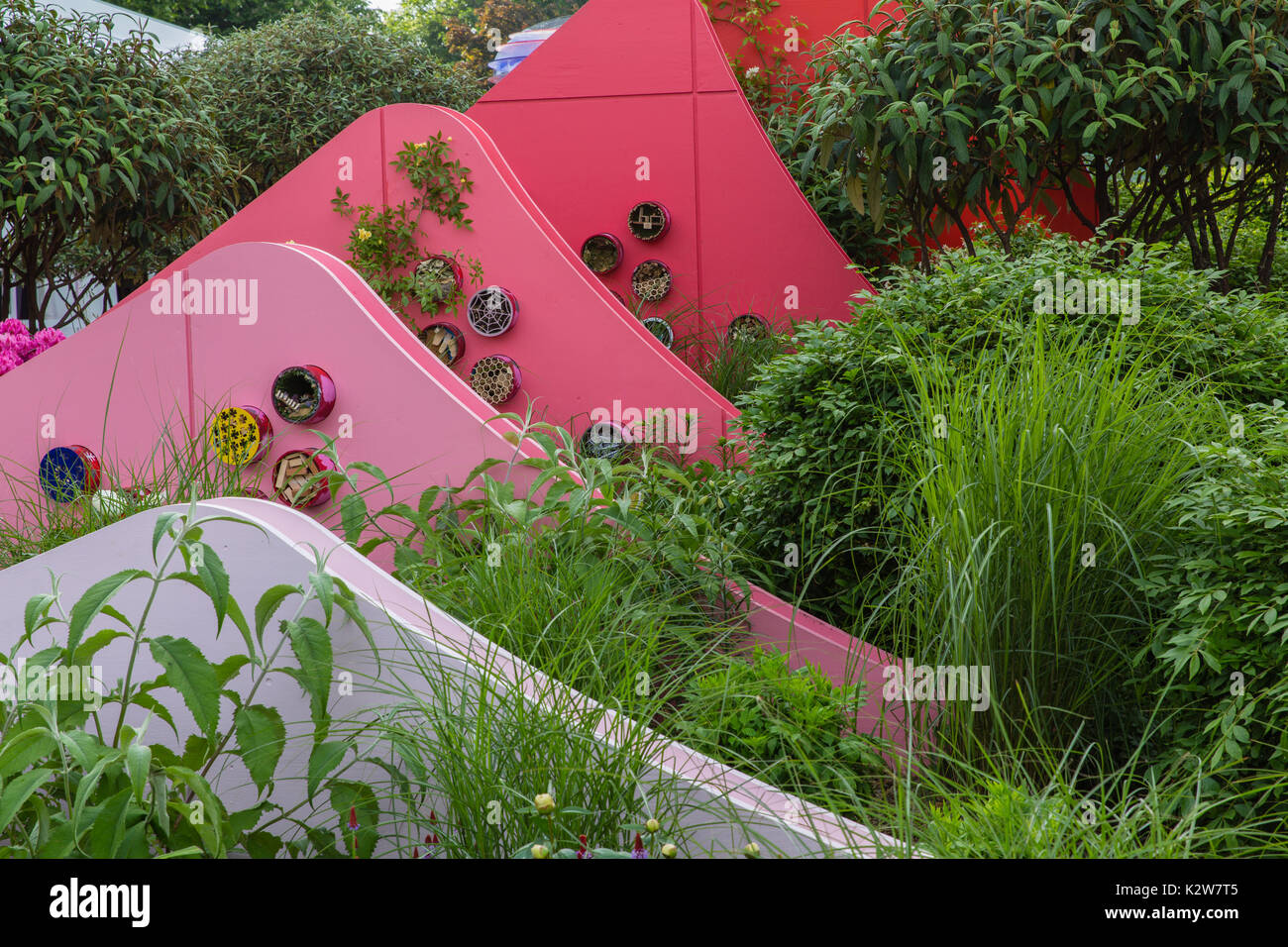 Silk Road Garden, Chengdu, China.  Designers Laurie Chetwood and Patrick Collins Stock Photo