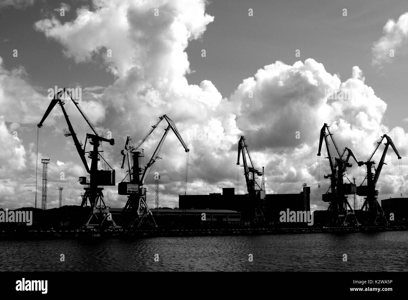 Industrial crane cranes Black and White Stock Photos & Images - Alamy