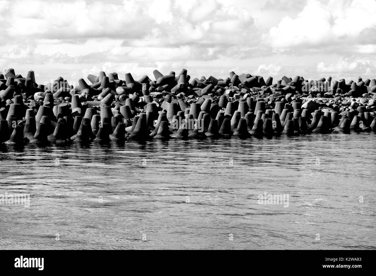 Breakwaters black sea Black and White Stock Photos & Images - Alamy