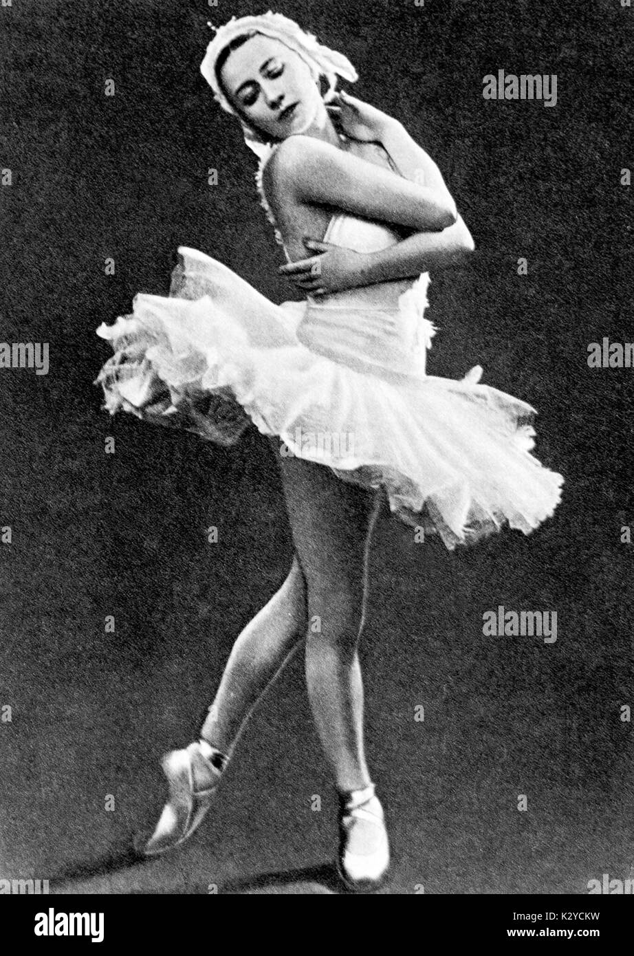 Galina Sergeyevna Ulanova as Odette in Piotr Tchaikovsky 's ballet Swan Lake. Soviet ballerina, 8 January 1910 - 21 March 1998. Tchaikovsky: Russian composer, 7 May 1840 - 6 November 1893. Stock Photo