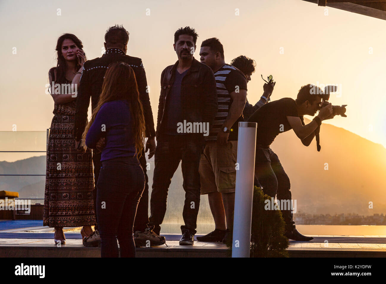 Photograph group young people hi-res stock photography and images - Alamy