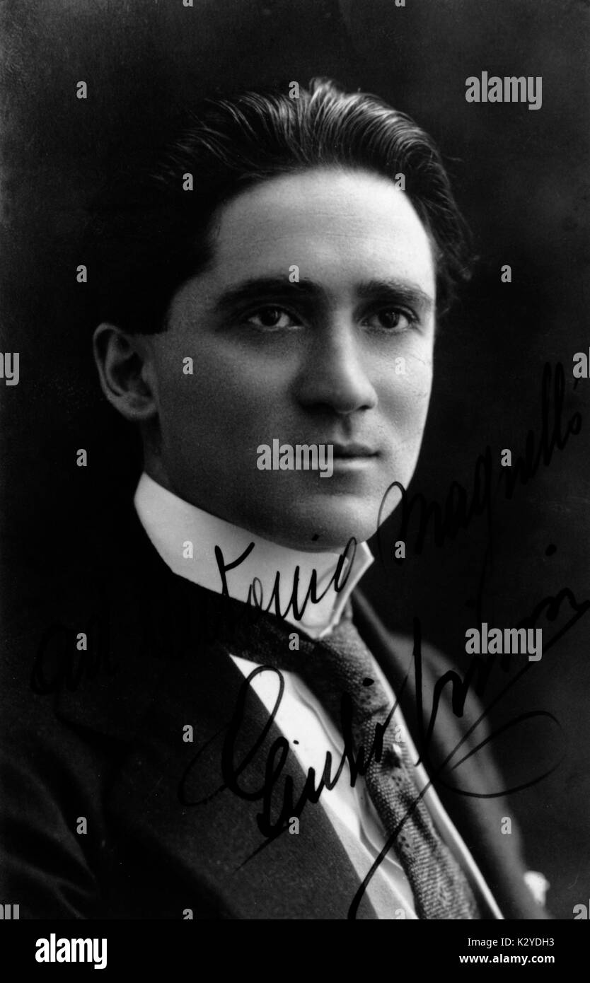 Giulio Crimi - signed portrait of the Italian tenor. 1885-1939. Stock Photo