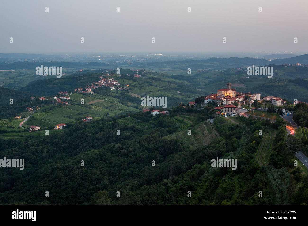 Italy slovenia border vineyard hi-res stock photography and images - Alamy