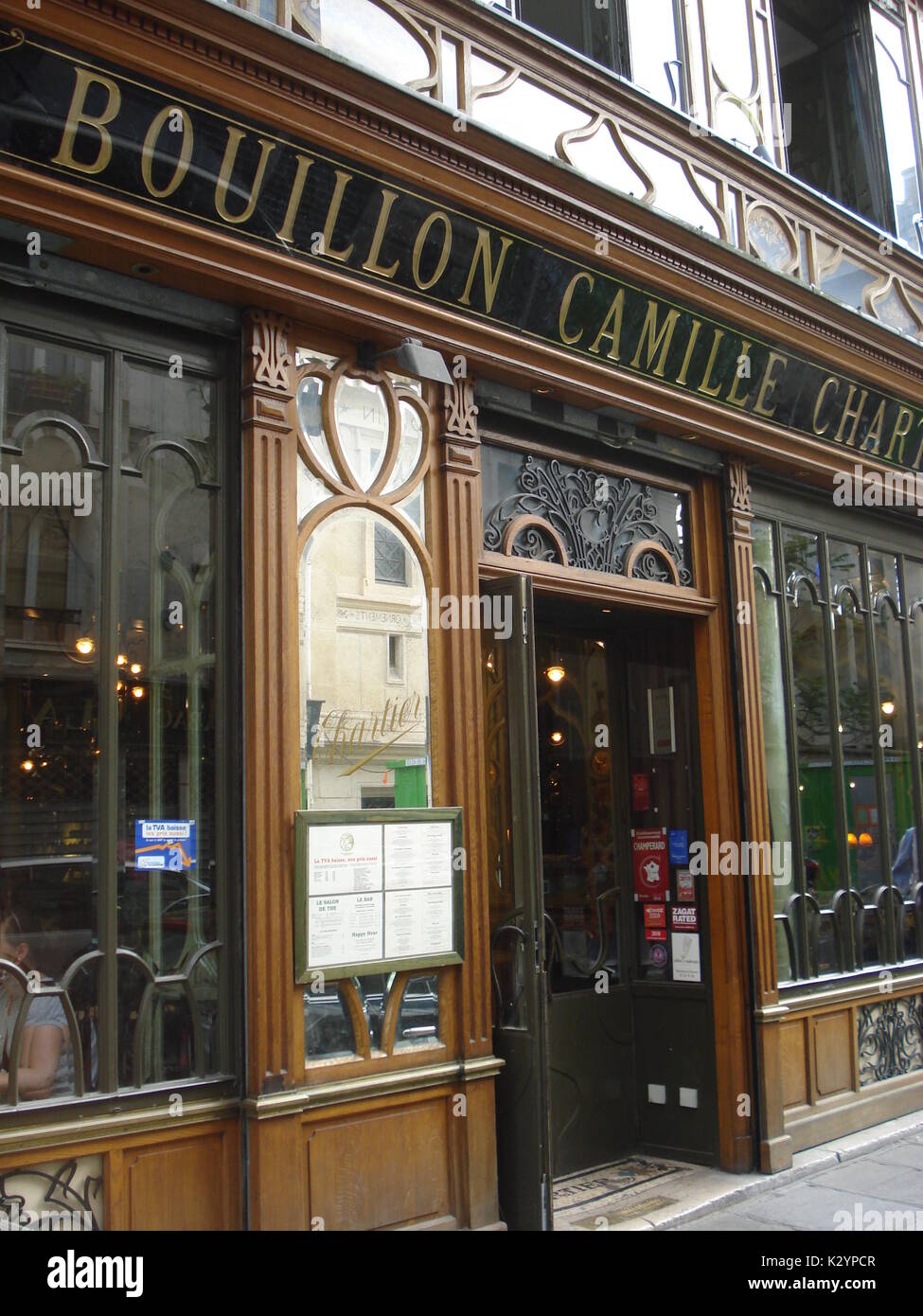 Symon Petlioura, Ukranian leader in exile in Paris used to eat in this restaurant, Bouillon, and took his last meal here just before he was killed Stock Photo