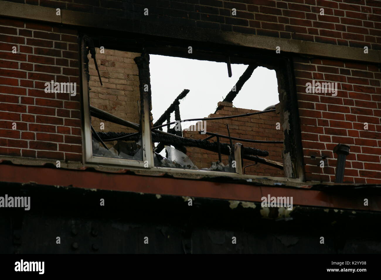 Fire damaged building structural unsafe Stock Photo Alamy
