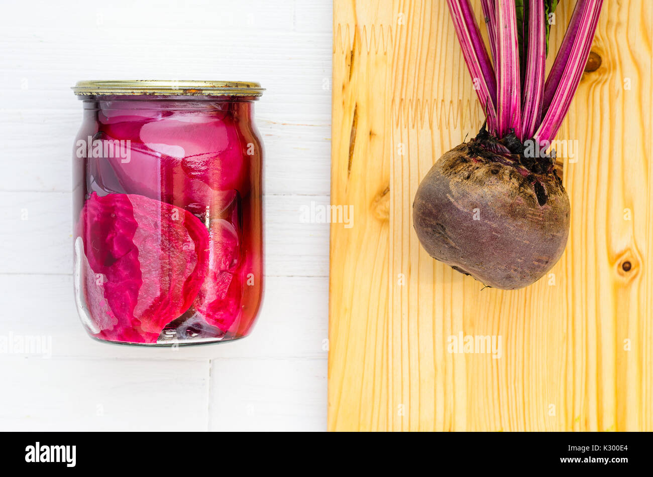 Home canned beets hires stock photography and images Alamy